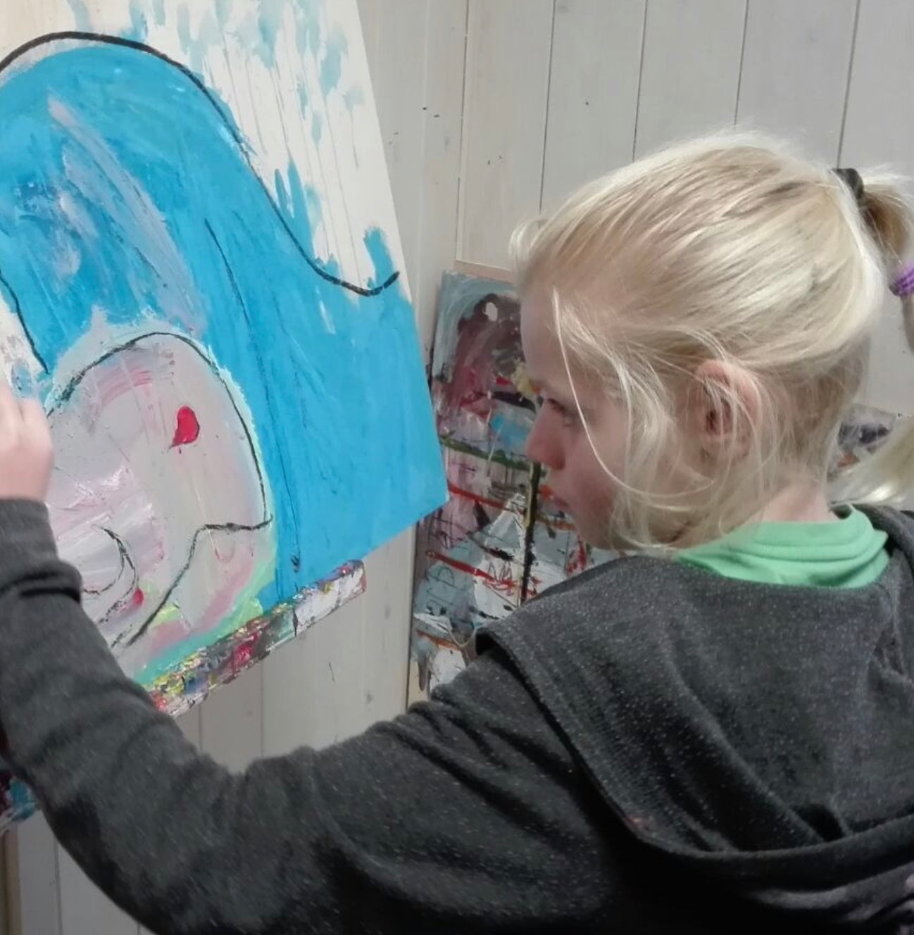 Three Facts About Clara Woods